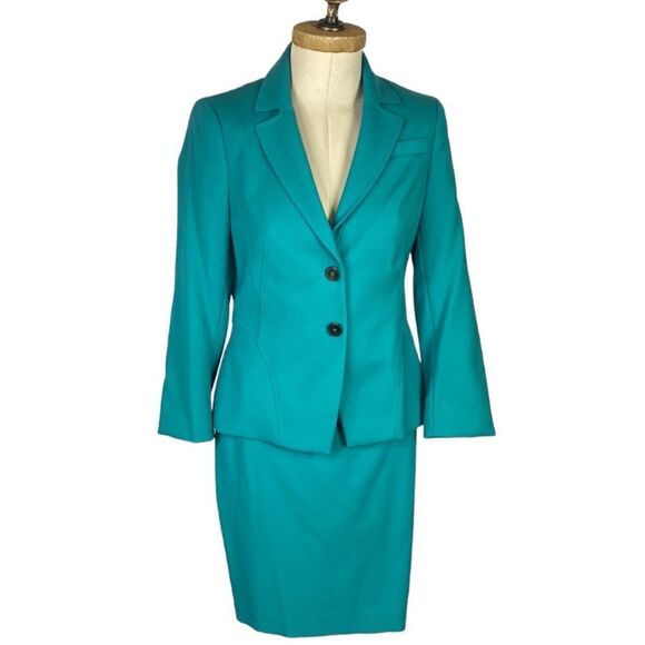 Escada Vintage 2 Piece Wool Pencil‎ Skirt & Double Button Blazer Set Small Green - Picture 1 of 16